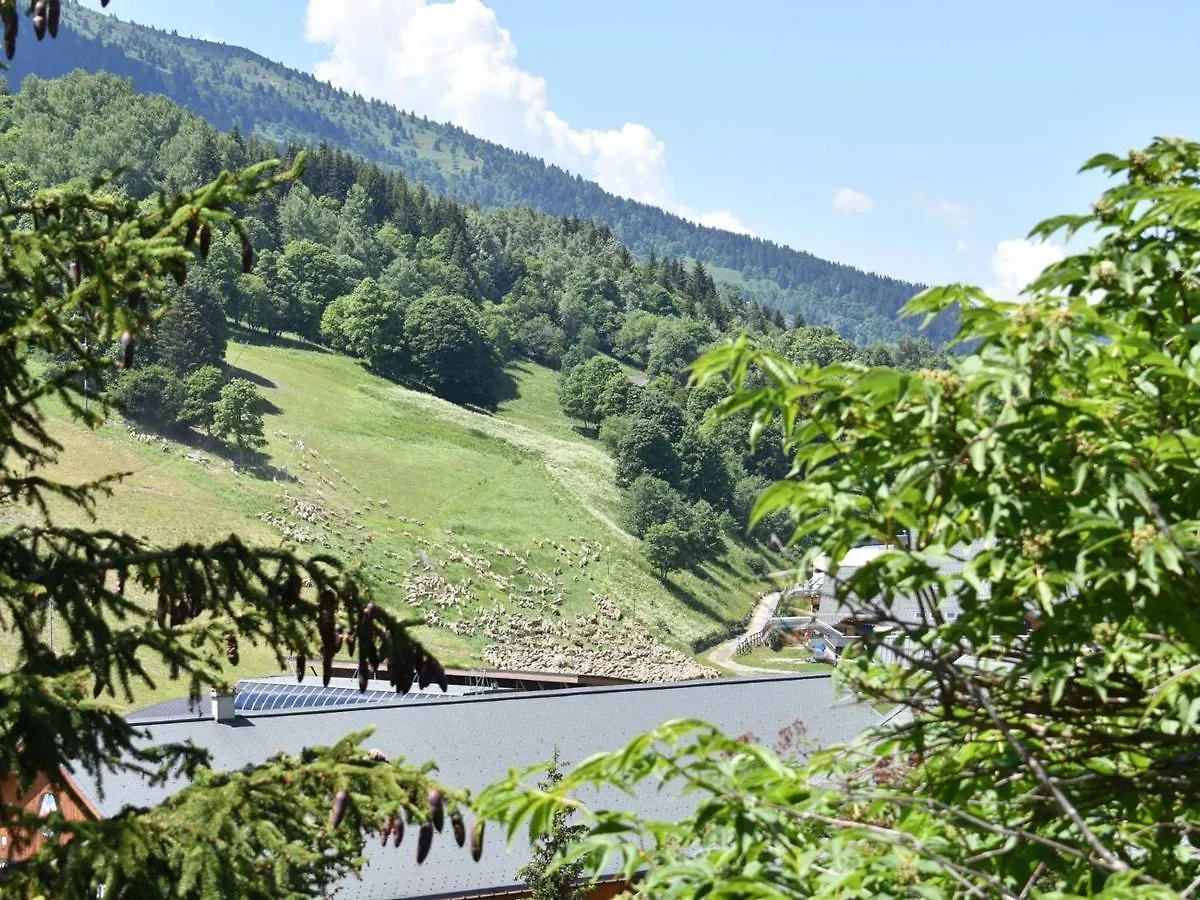 Apartment Appartement 3 Pieces 6 Pers, Ski Au Pied, Balcon, Parking, Meribel - Fr-1-180-545 Les Allues