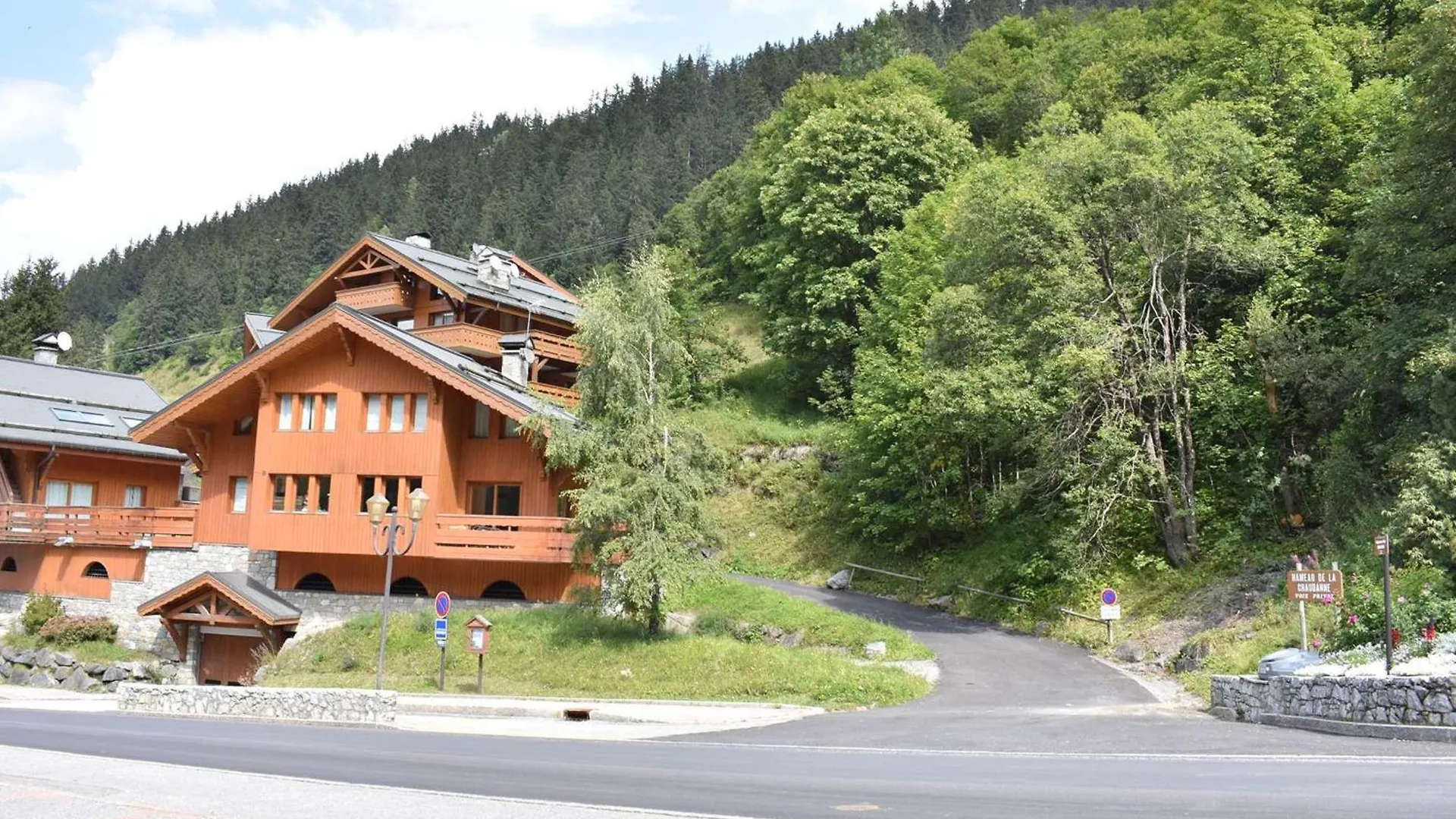 Apartment Appartement 3 Pieces 6 Pers, Ski Au Pied, Balcon, Parking, Meribel - Fr-1-180-545 Les Allues Frankreich